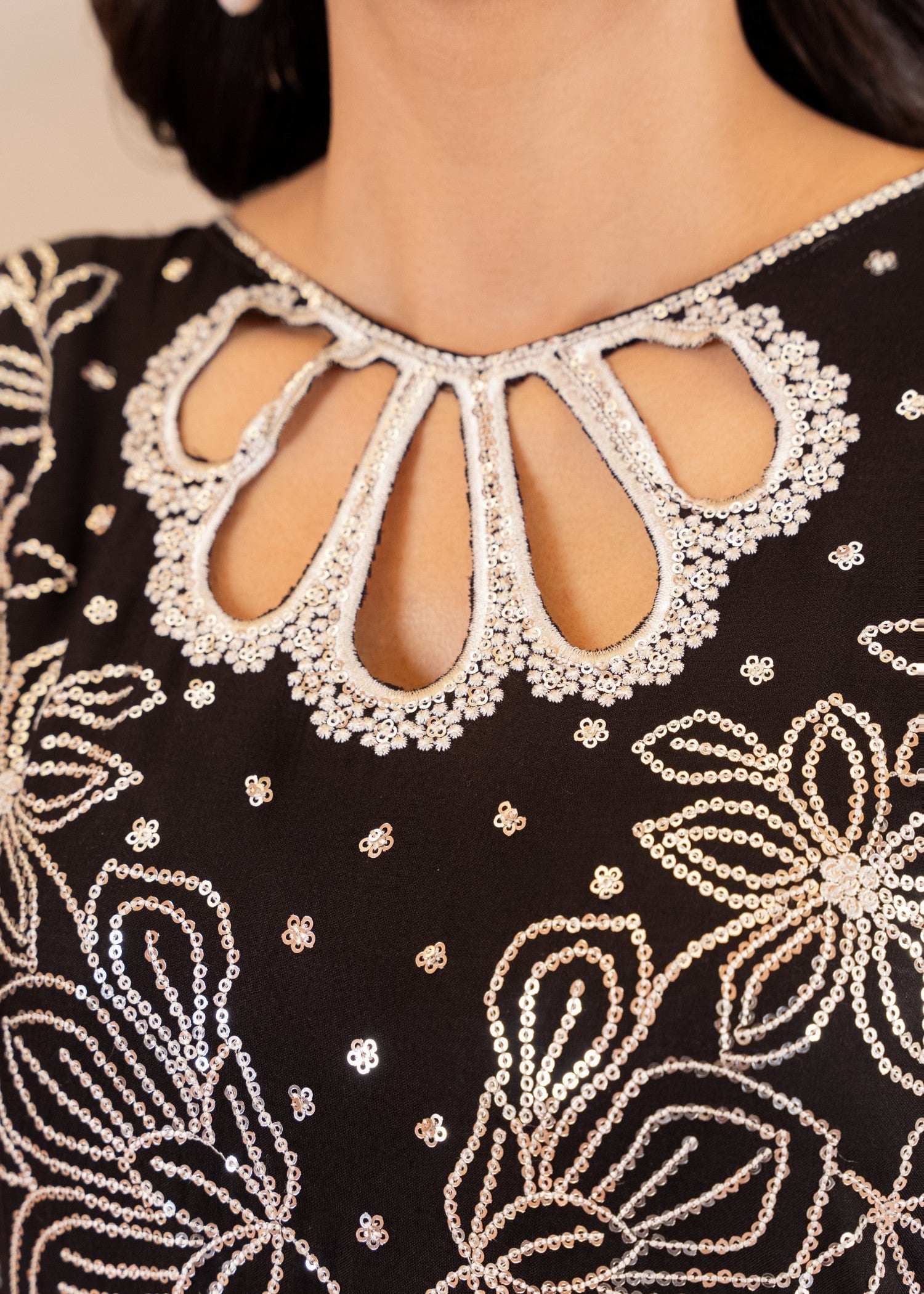 Sahibas By Mirza Saba Women 1pcs