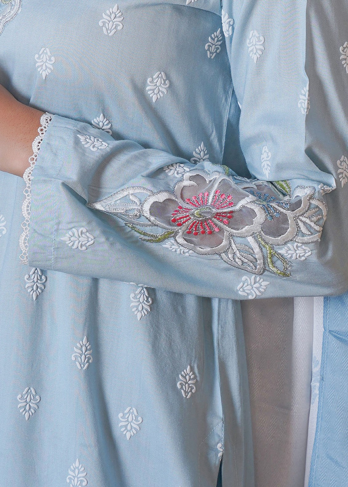 Madame Embroidered Linen Suit 7034 Women 3pcs