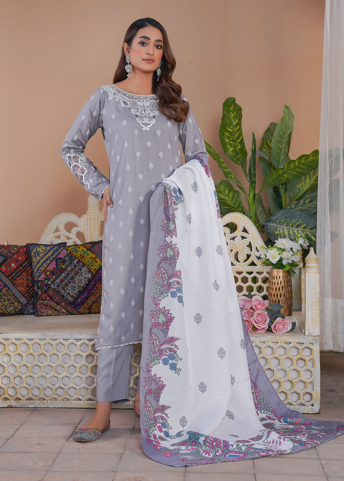 Madame Embroidered Linen Suit 7035 Women 3pcs