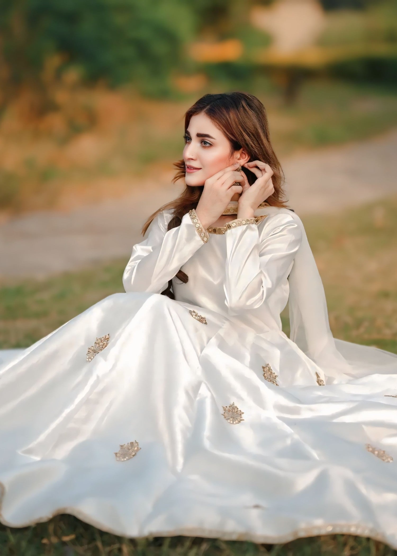 Anabiya dastoor sammy white Women 2pcs