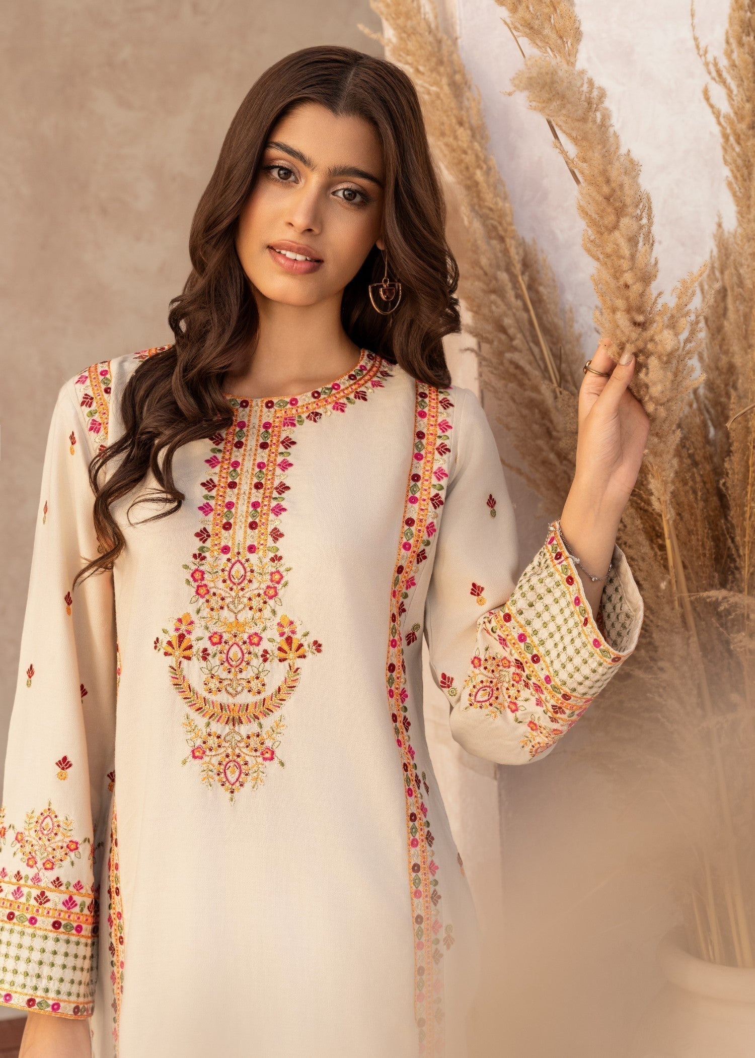 Sahibas By Mirza Dilruba Off White Women 2pcs