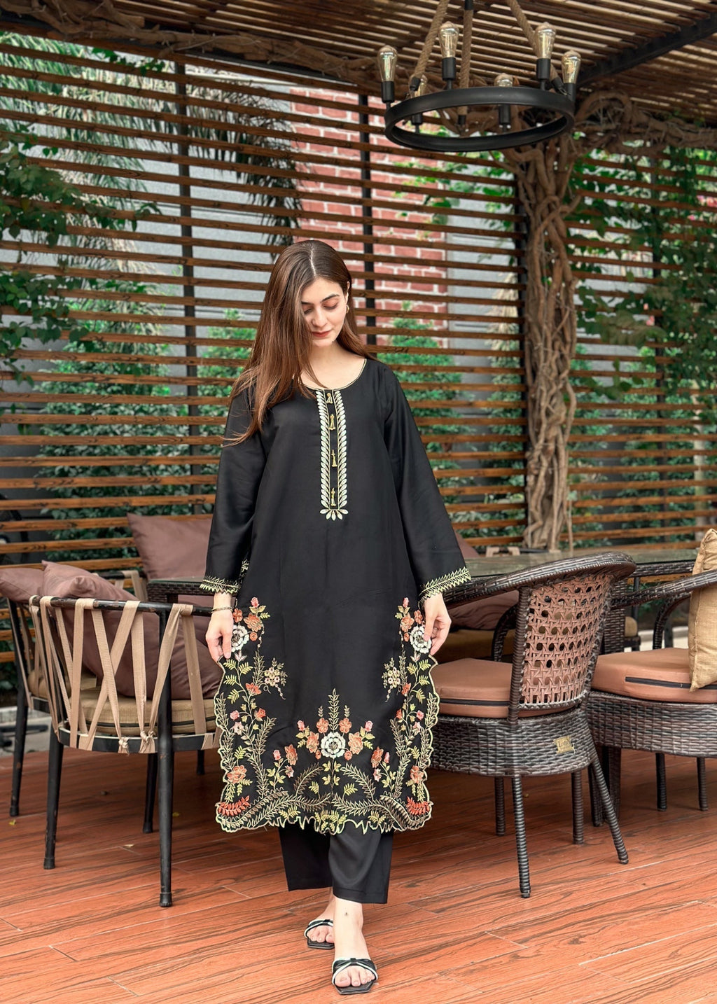 Chaudhary Arts Aneela Embroidered Women 2pcs