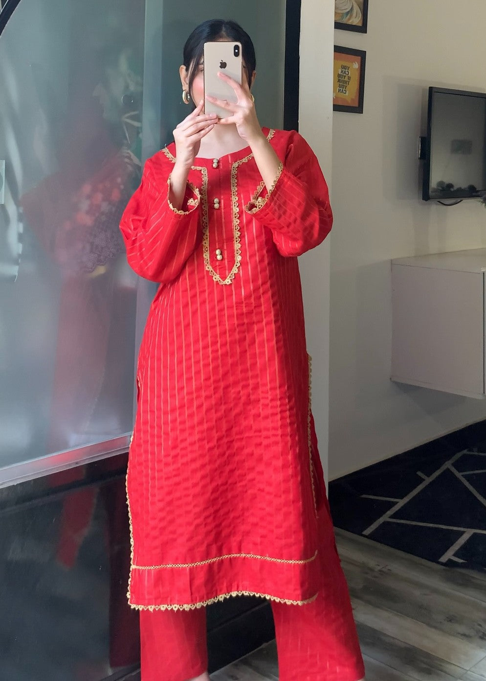 Tawakal Closet Rang Rasiya Khaddar Red Women 2pcs