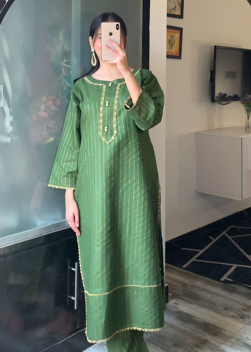 Tawakal Closet Rang Rasiya Khaddar Green Women 2pcs
