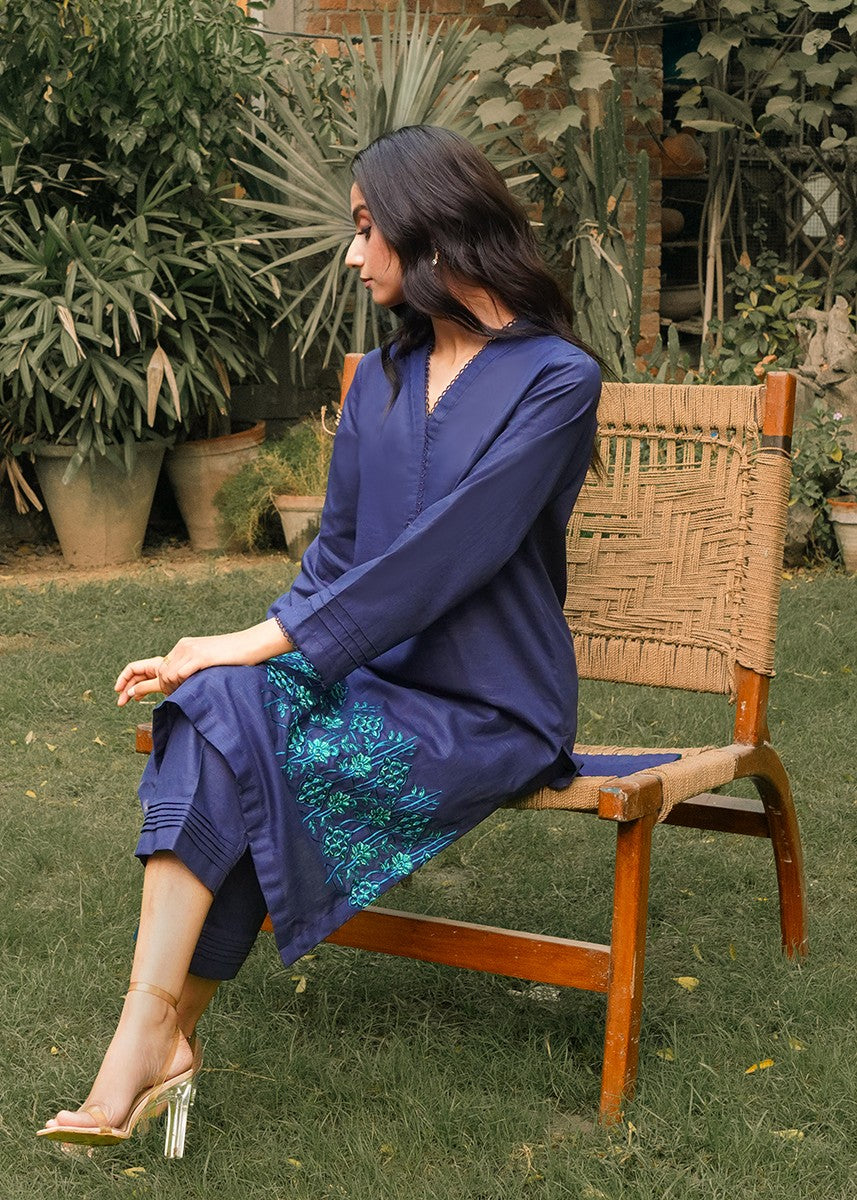 Kross Kulture Khaddar Solid Suit KGL 01207 Women 2pcs