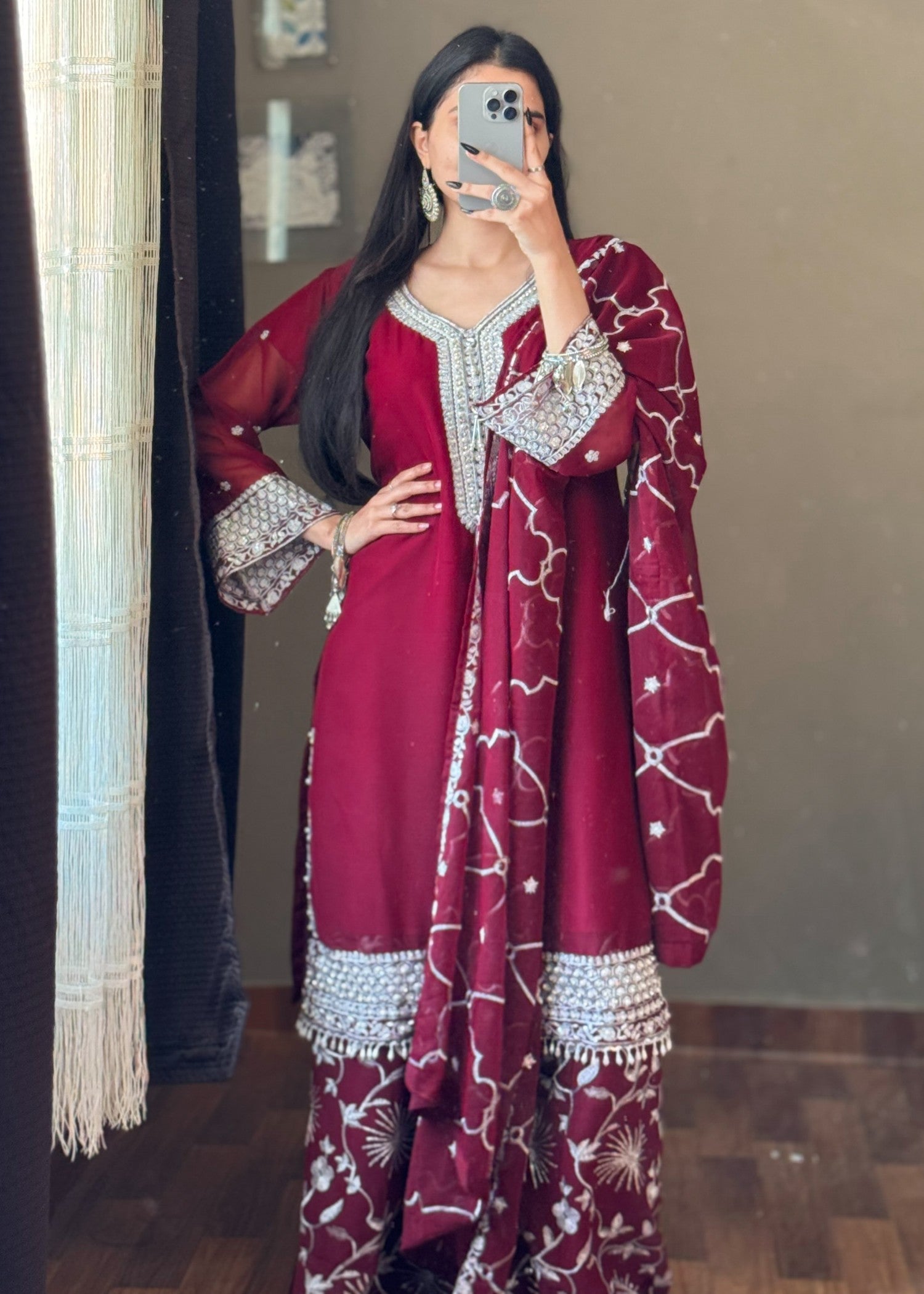 Four Season Boutique LACHA SILVER MAROON Women 3pcs