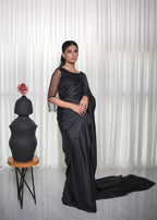 Ripret Black cutdana saree Women 2pcs