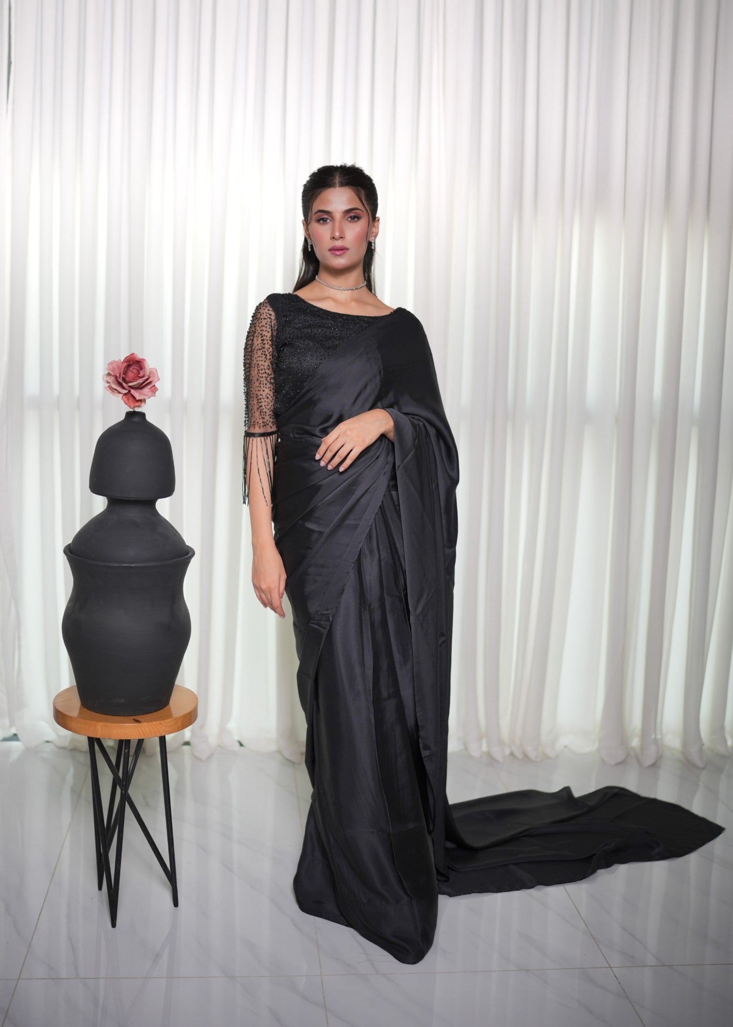 Ripret Black cutdana saree Women 2pcs