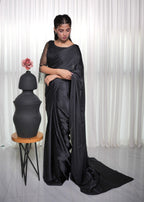 Ripret Black cutdana saree Women 2pcs