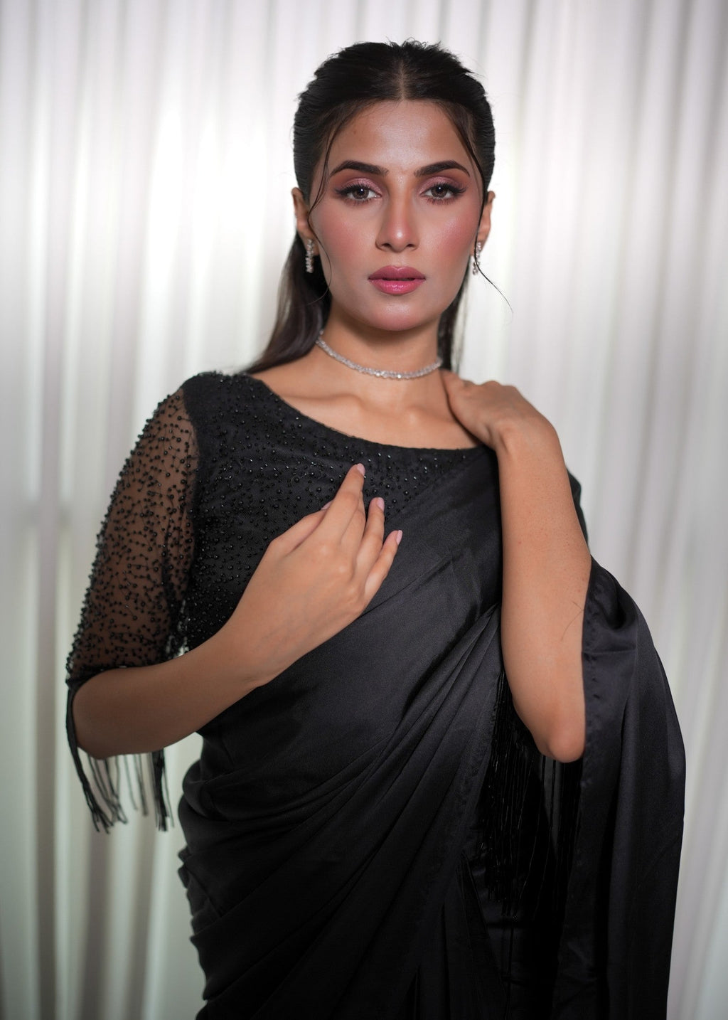 Ripret Black cutdana saree Women 2pcs