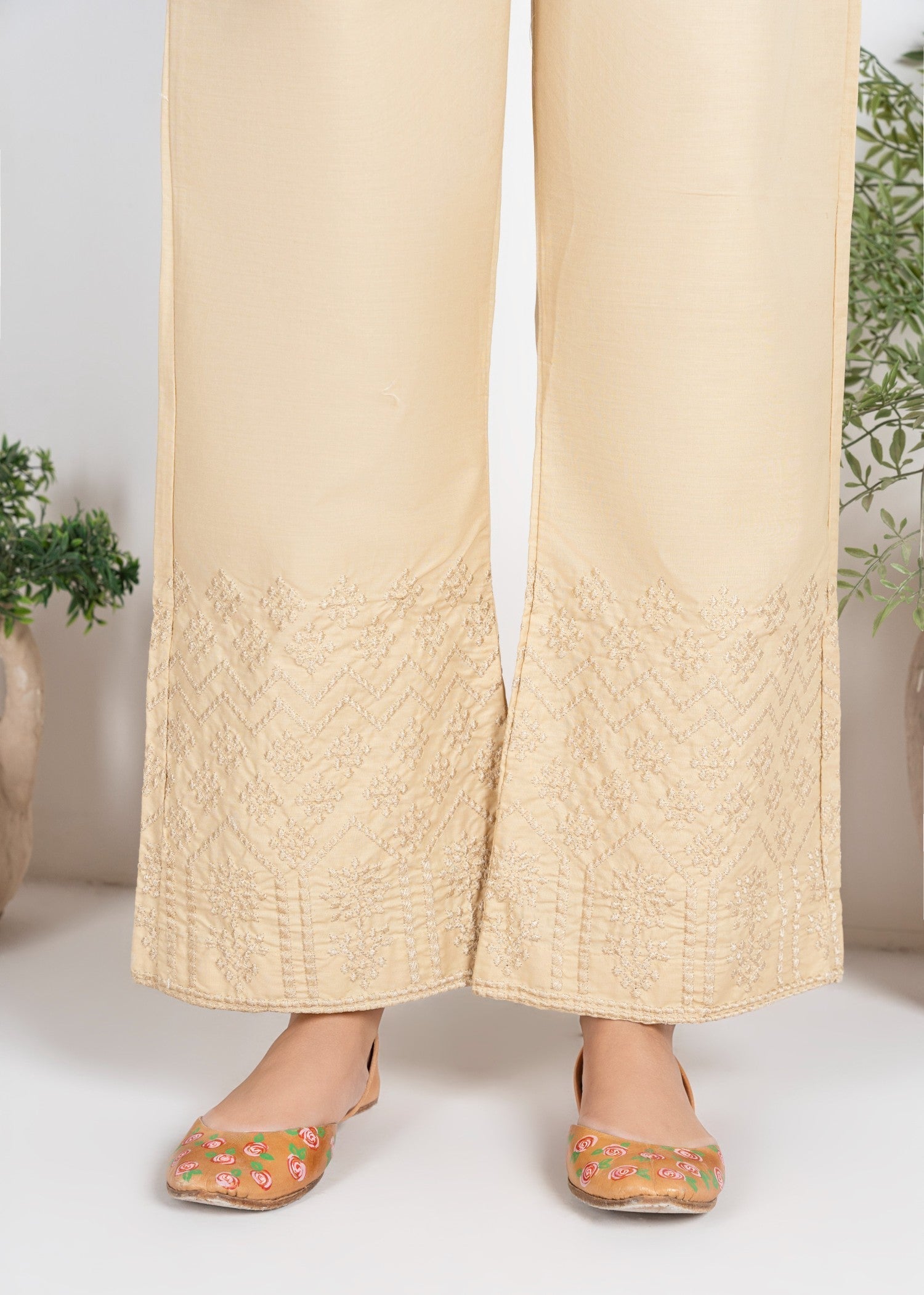 Rangeenz Embroidered Bell Trouser Mire Women 1pcs