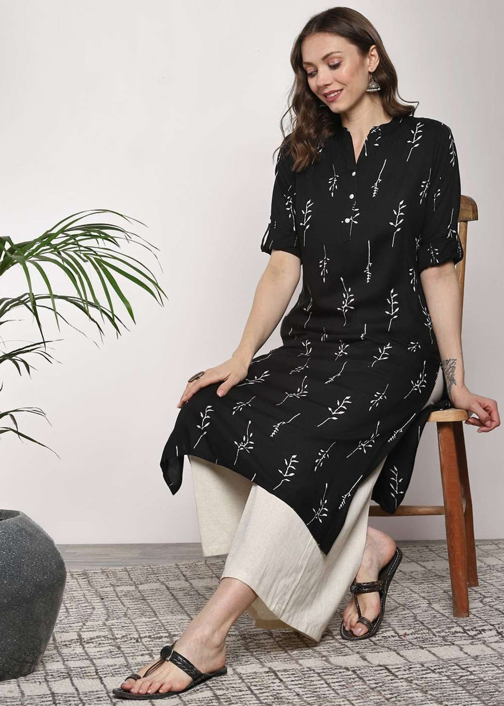 Zeekstore Black Printed Kurta Set Women 2pcs