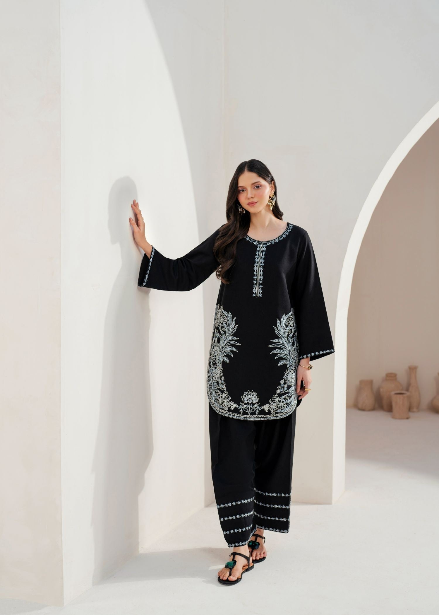 Garnet Clothing Zamal Women 2pcs