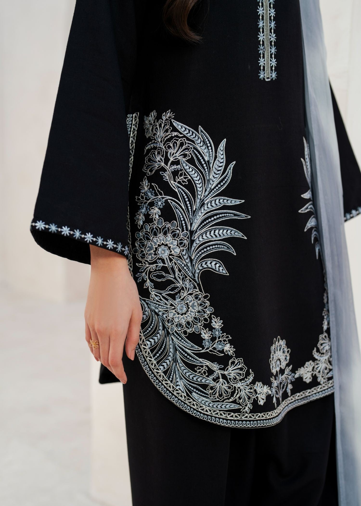 Garnet Clothing Zamal Women 2pcs