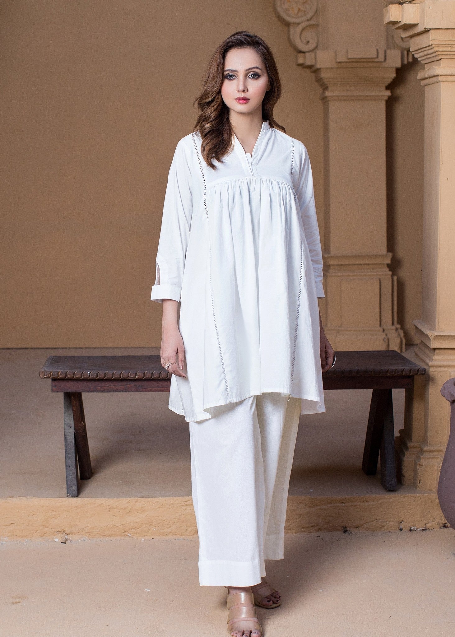 Urban Cut | Chic White York Ruffled Dress for Effortless Comfort and Style Women 1pcs