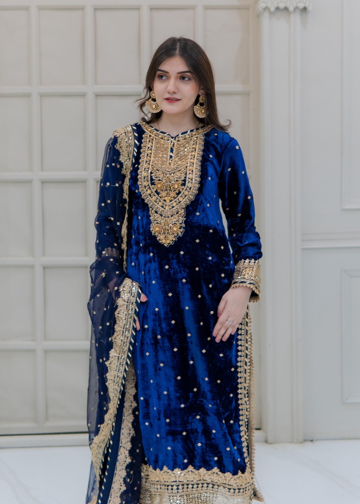 Rangoon Clothing Ishaal Velvetine Women 3pcs