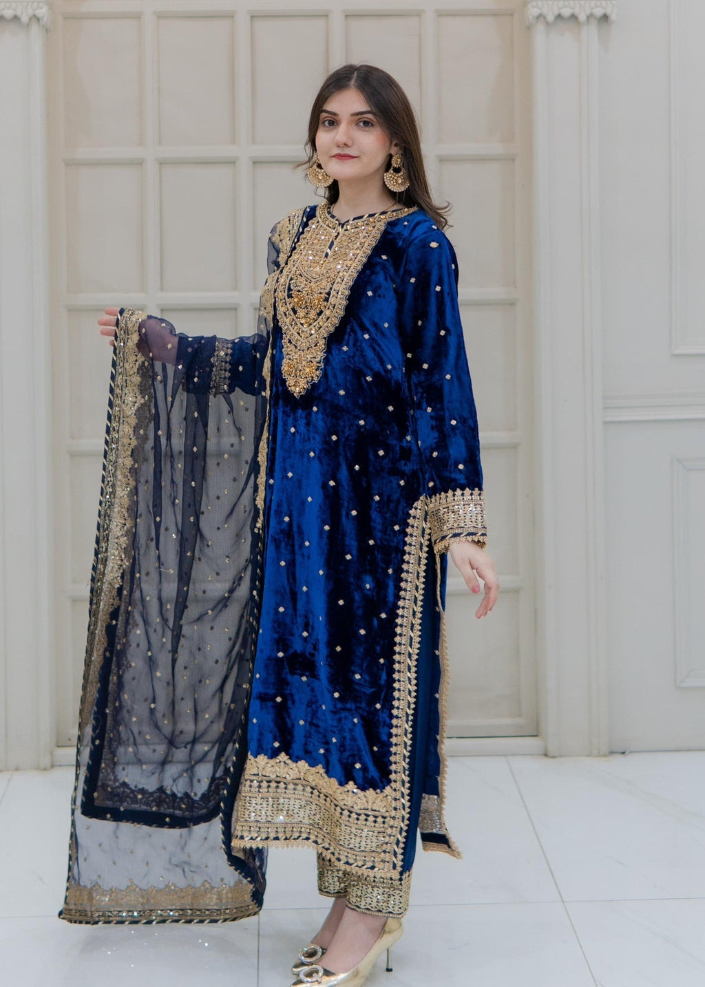 Rangoon Clothing Ishaal Velvetine Women 3pcs