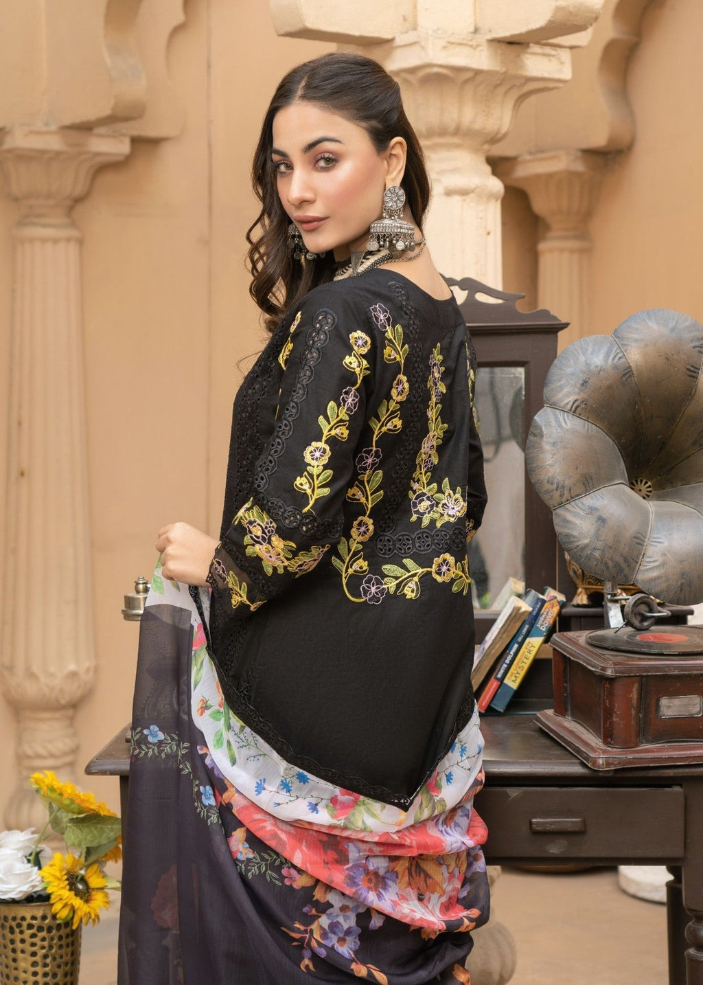 Al-Harir Apparel Rohma Black Women 3pcs