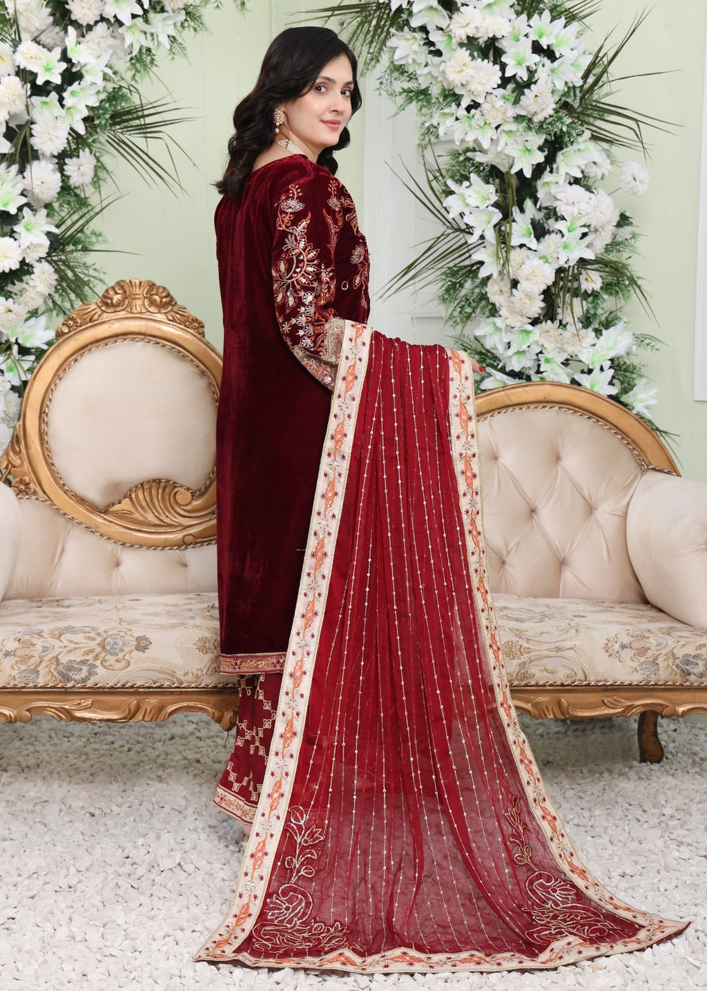 Polawn PD 24 1102 VELLURE FORMAL PRET VELVET COLLECTION Women 3pcs