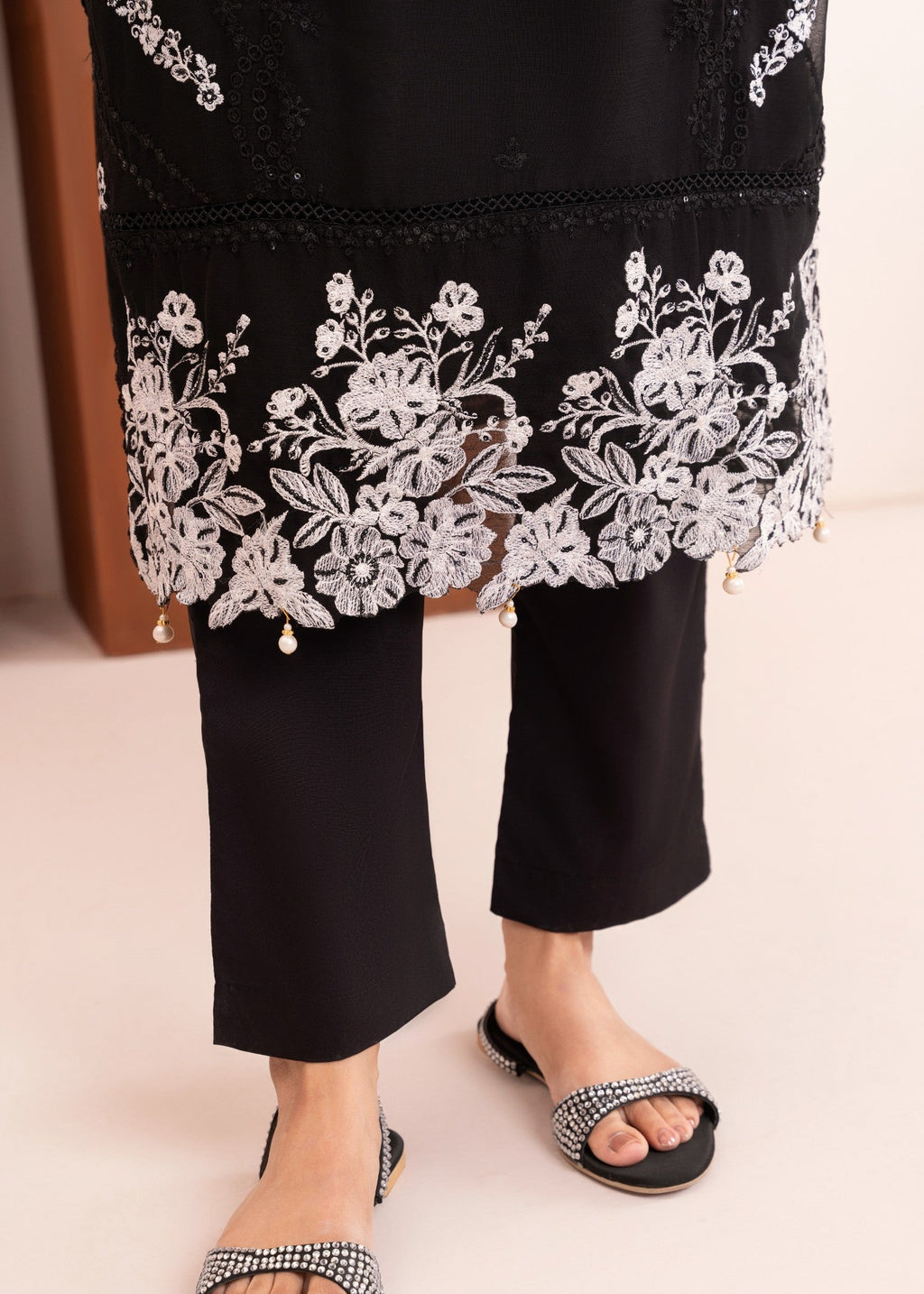 Four Season Boutique SABOOR ALY BLACK Women 3pcs