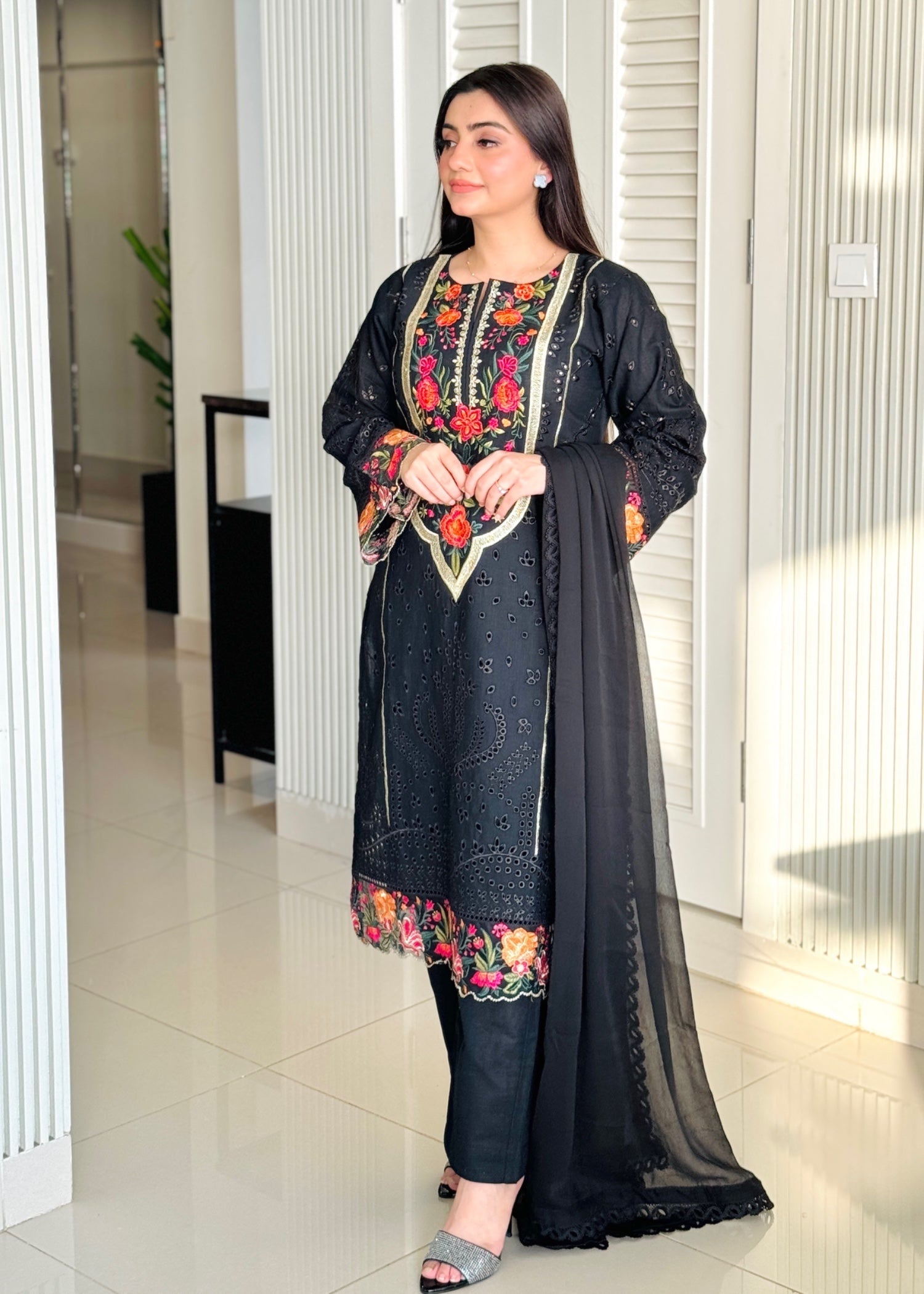 Ayesha B khaddar (parizad) Women 3pcs
