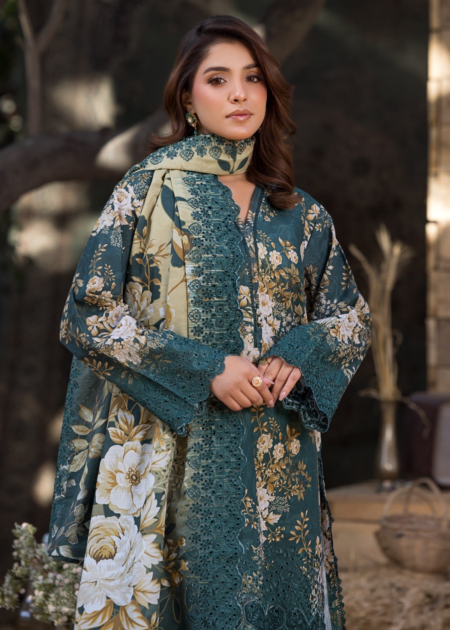 Bin Tayyab Khaddar (BT 117) Stitch Suit Women 3pcs