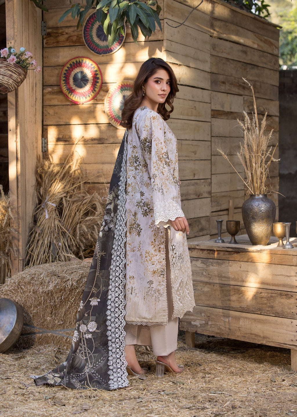 Bin Tayyab Khaddar (BT 118) Stitch Women 3pcs