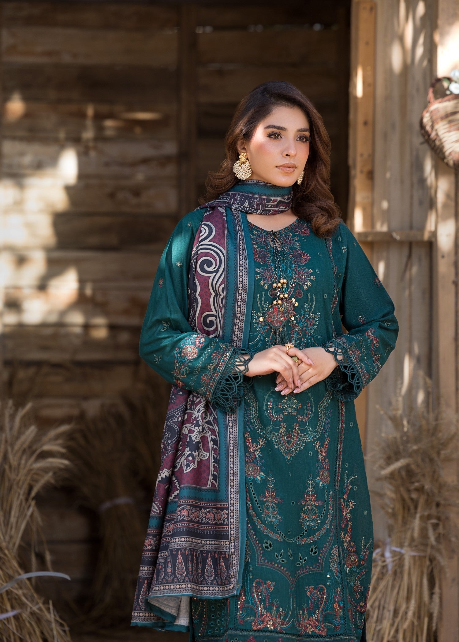 Bin Tayyab Khaddar (BT 109) stitched Suit Women 3pcs