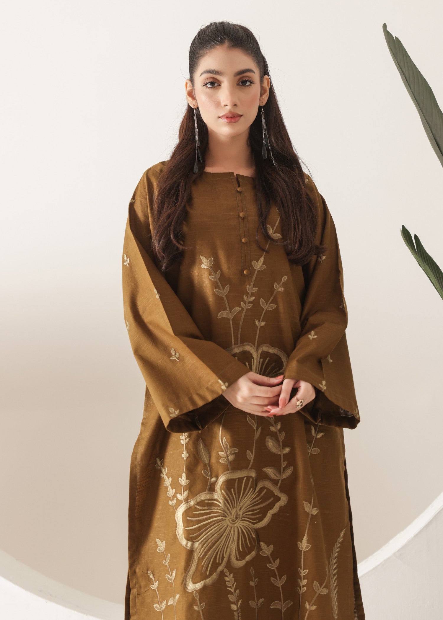 Looks By Bia Mehndi Embroidered Two Piece Women 2pcs