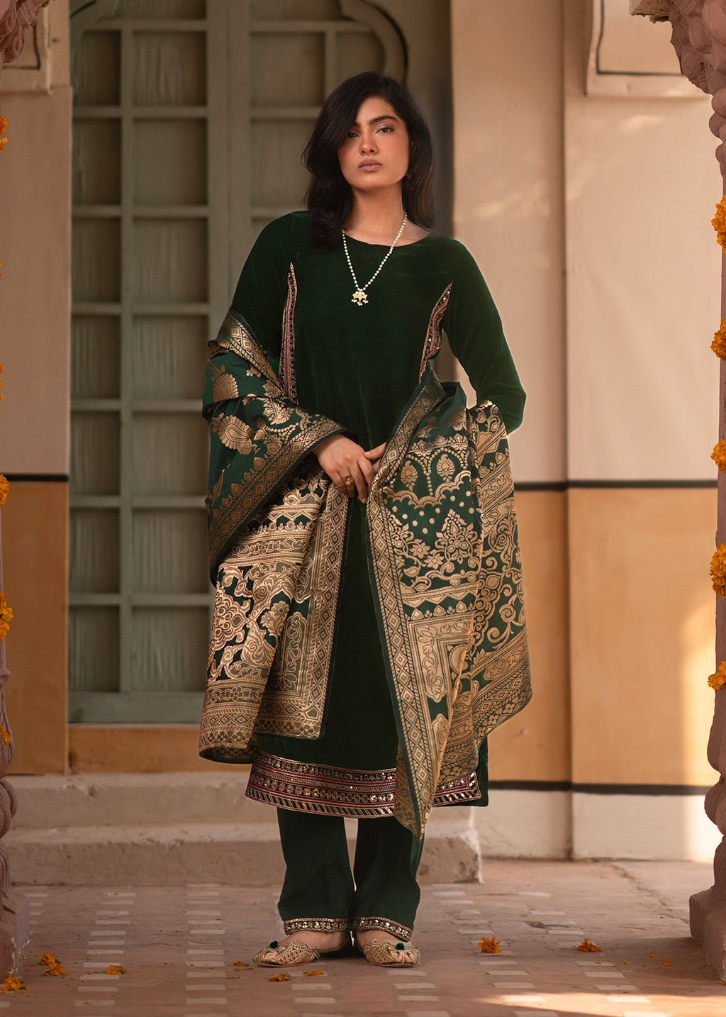 Tabassum Sakeenah Women 2pcs