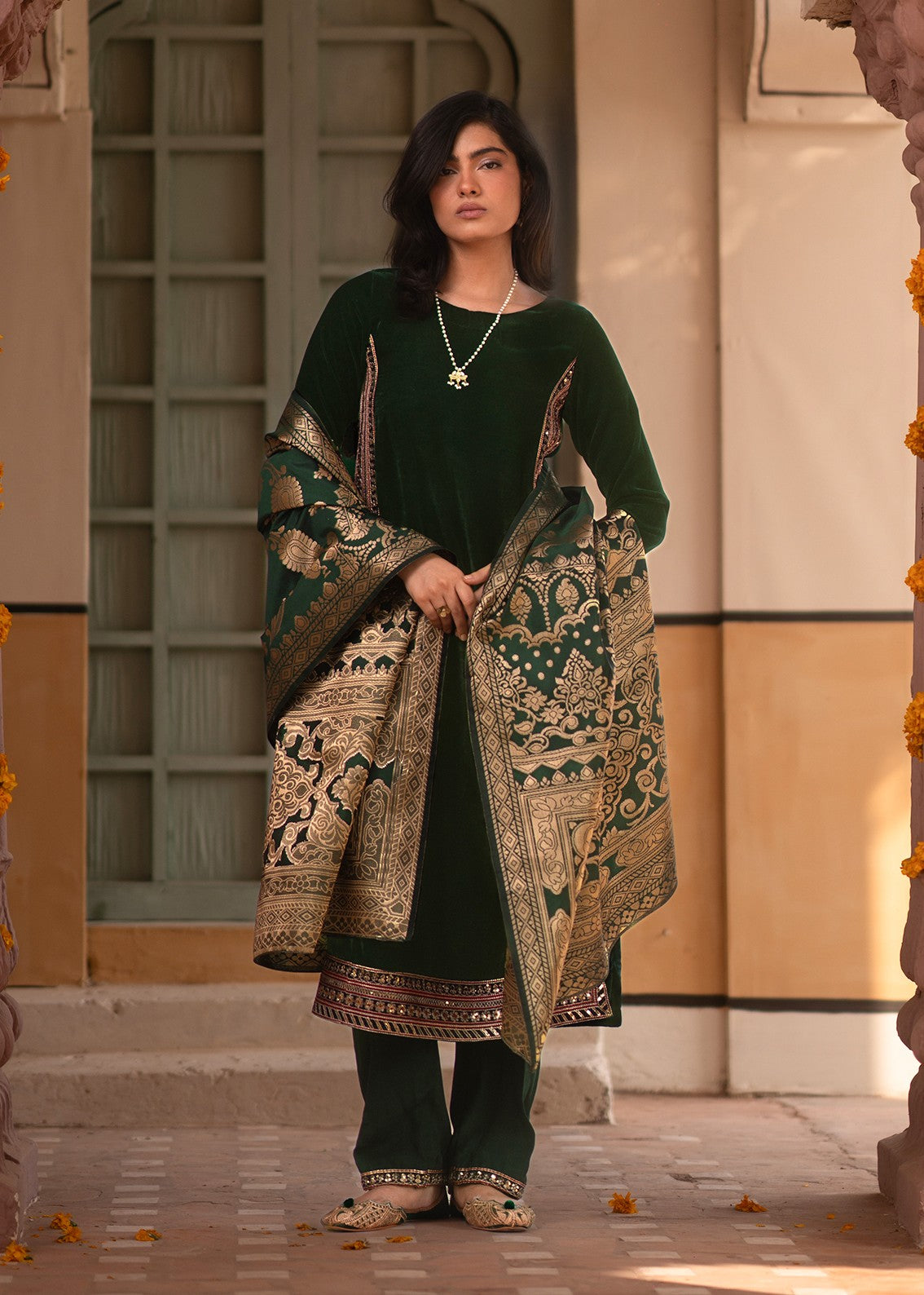 Tabassum Sakeenah Women 2pcs