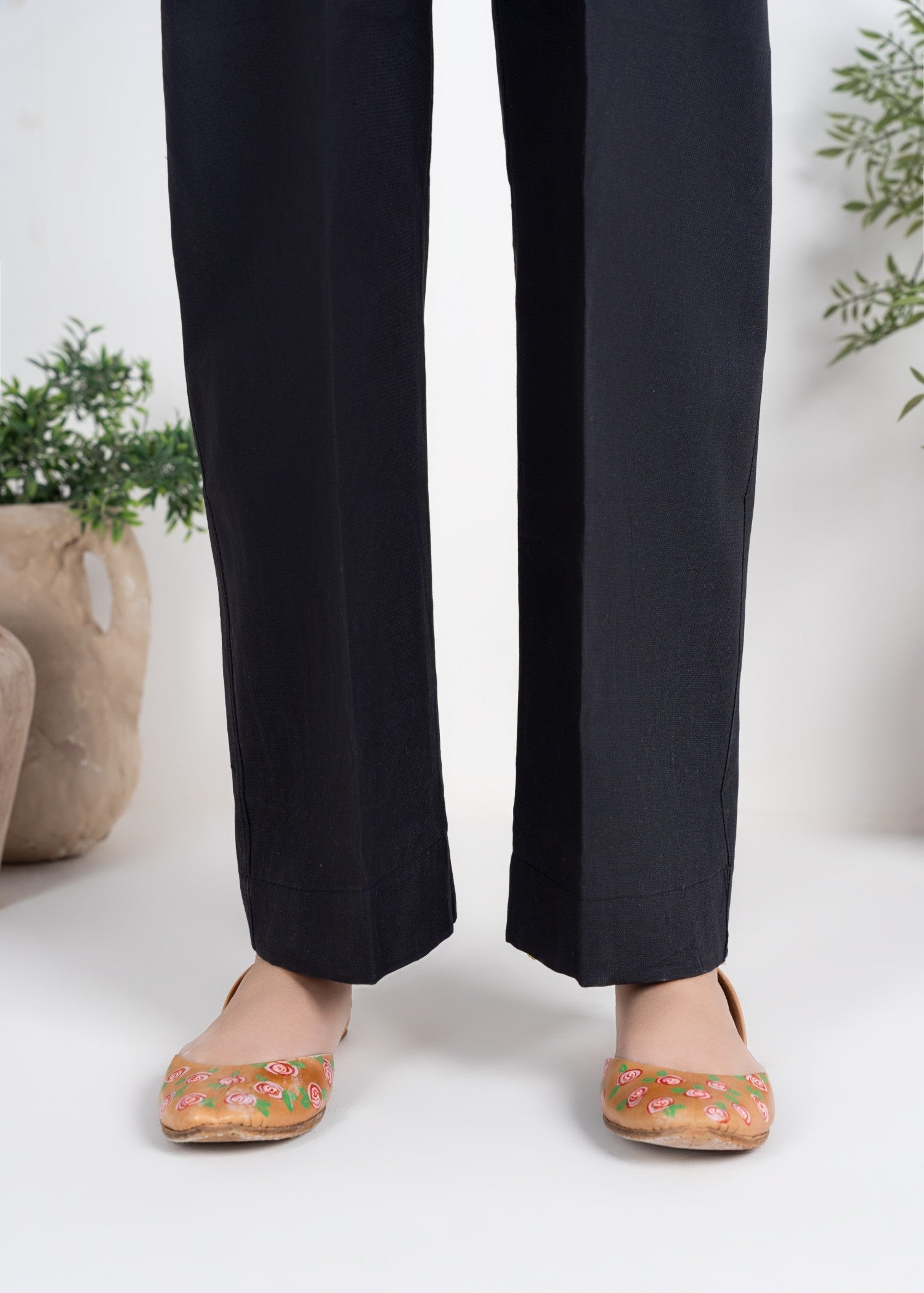 Rangeenz CAMBRIC TROUSER BLACK MIDI Women 1pcs