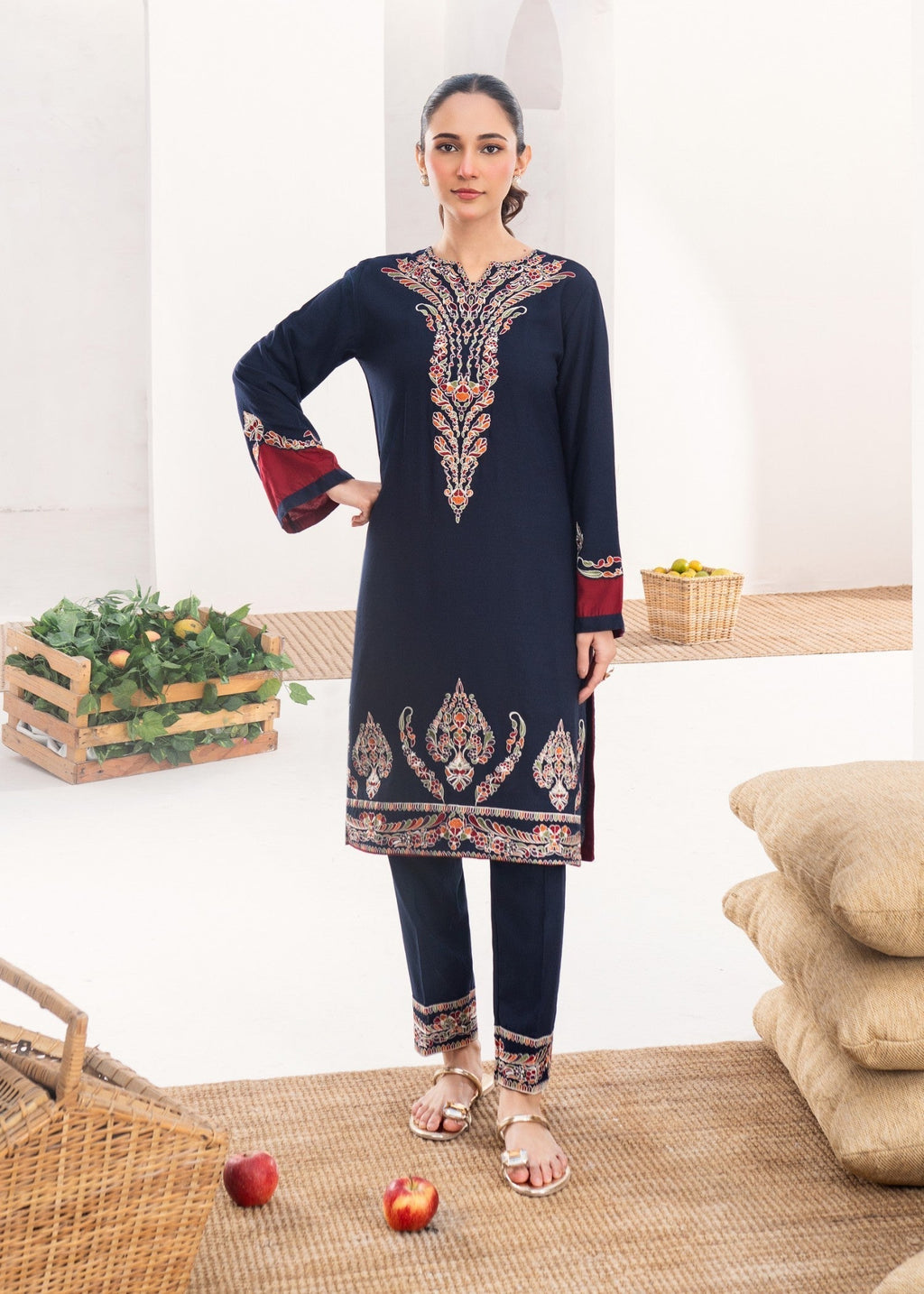 Sahibas By Mirza Zoha Navy Women 2pcs