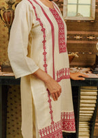 Cynoption Off White Cotton Embroidered Body kurta Set Women 2pcs