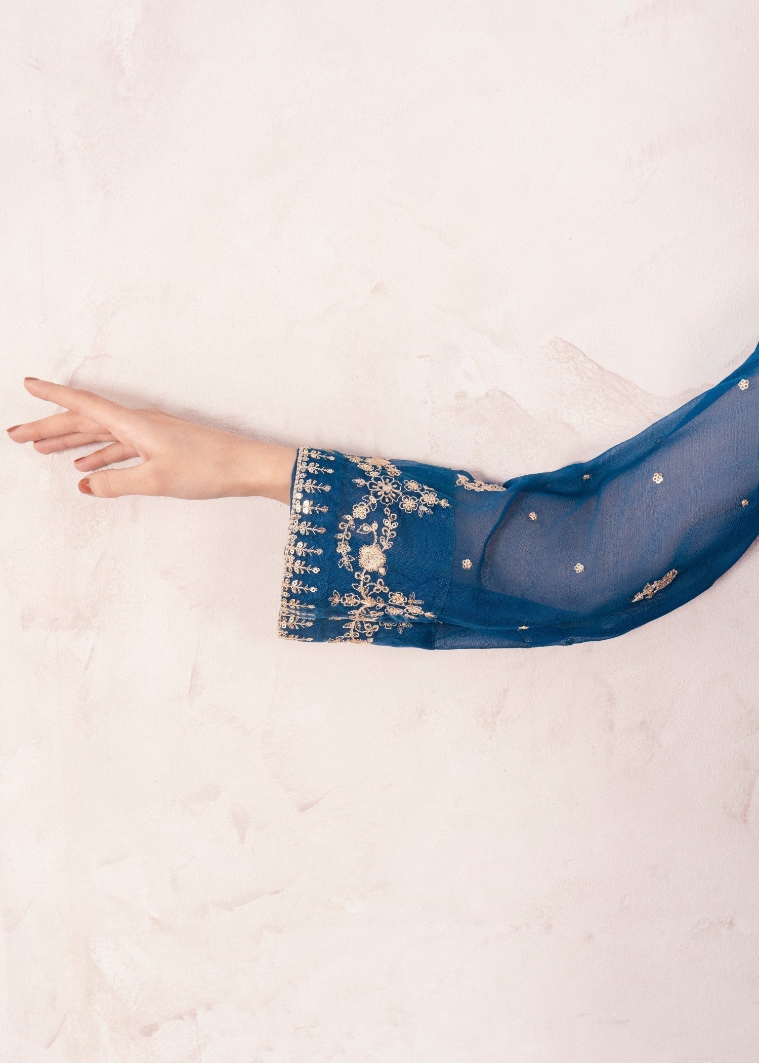 Agha Jaan Gulpari Women 3pcs