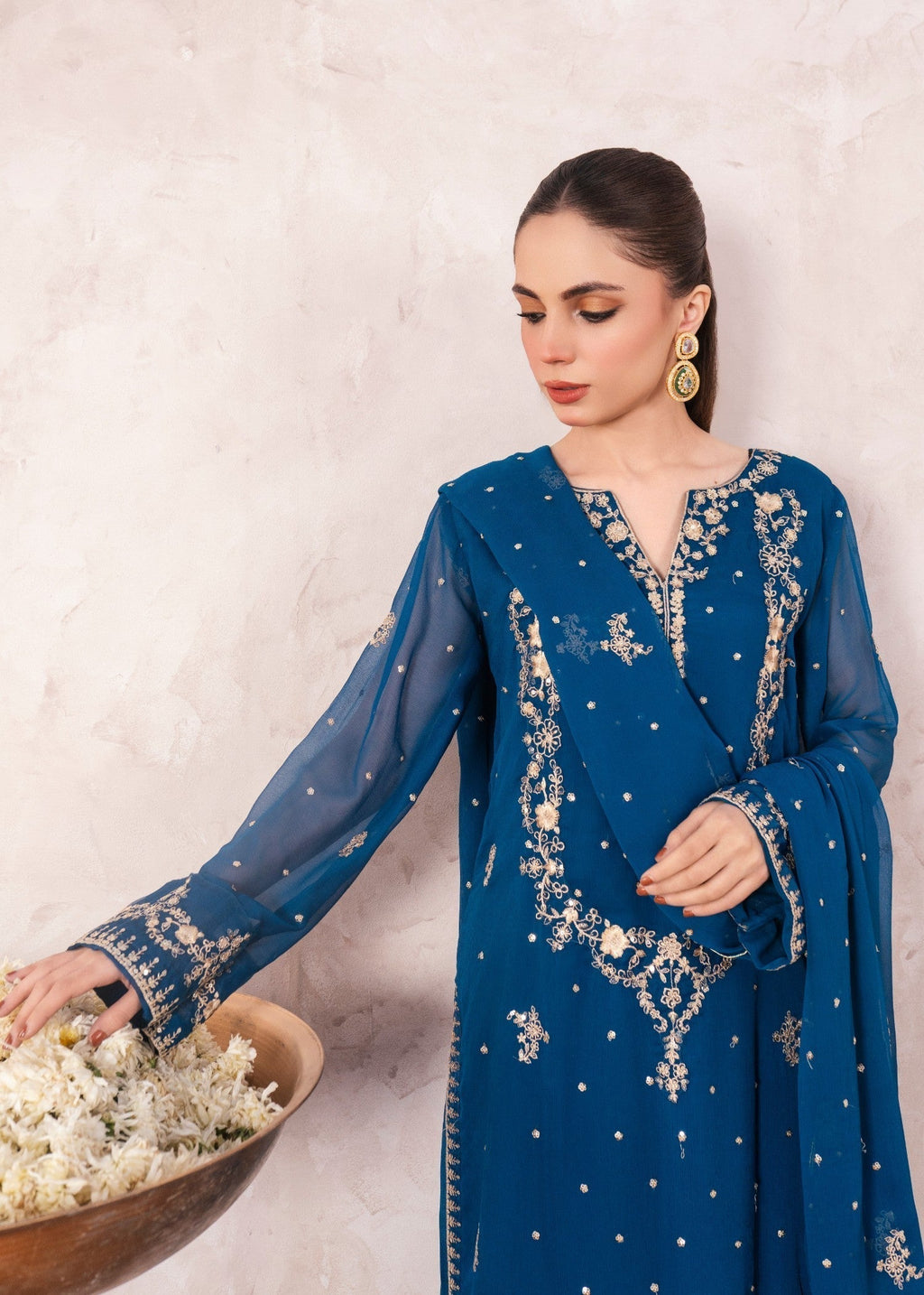 Agha Jaan Gulpari Women 3pcs
