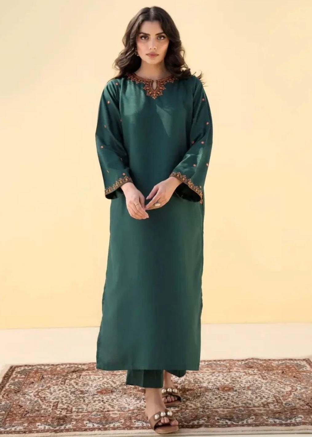 Chaudhary Arts Sehar pocket Embroidered Women 2pcs