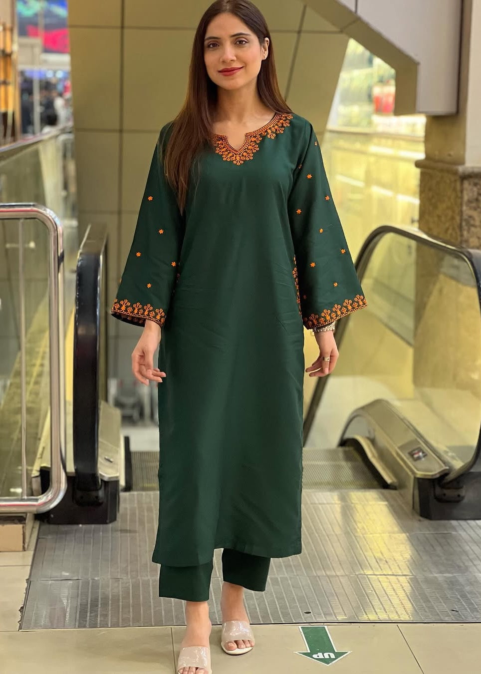 Chaudhary Arts Sehar pocket Embroidered Women 2pcs