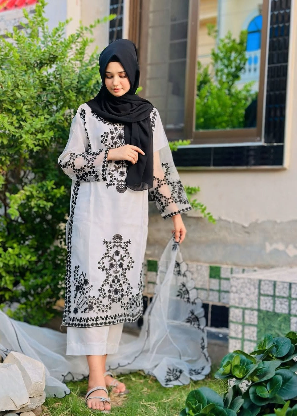 Anabya Garments Organza Three Piece Women 3pcs