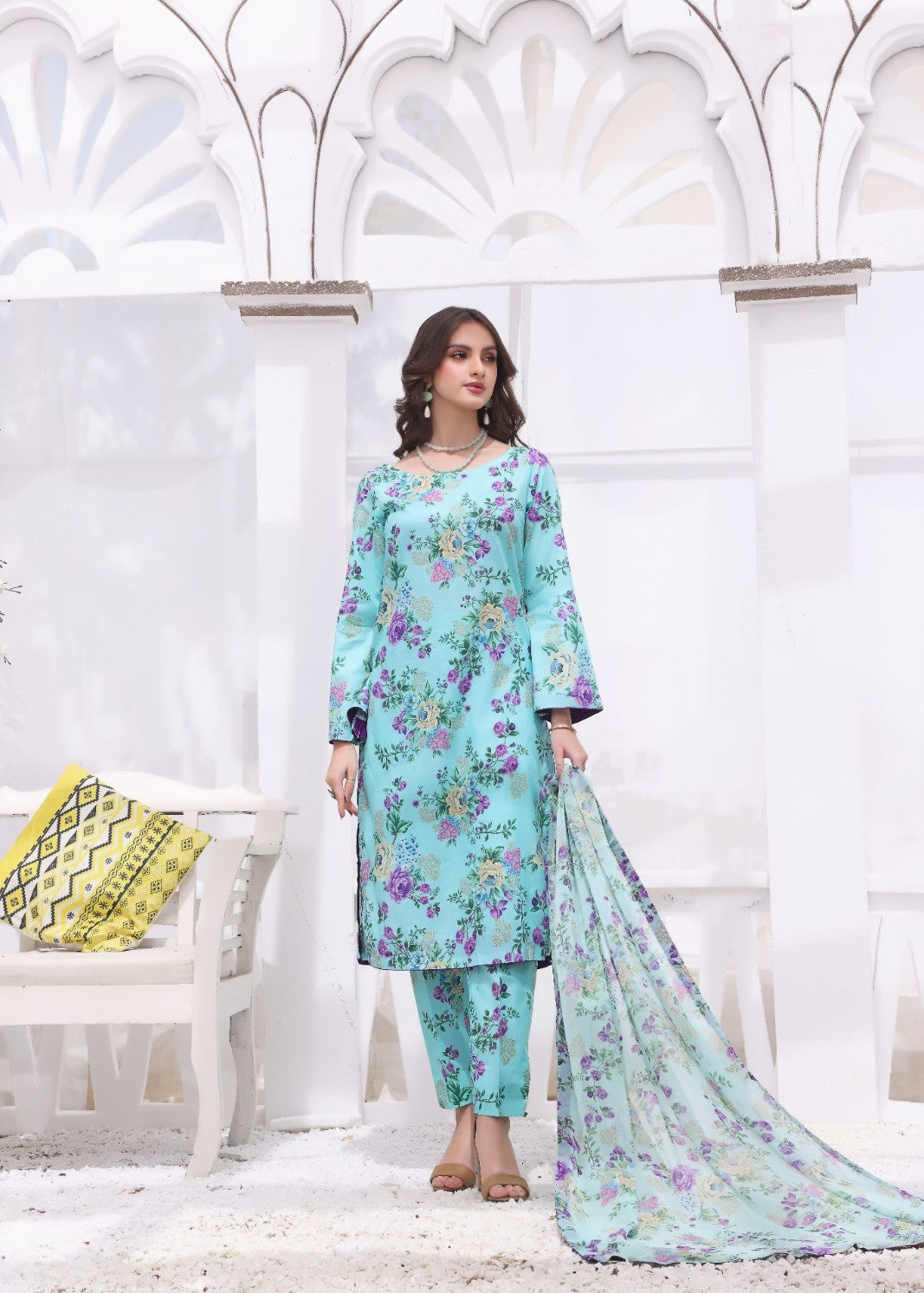 Feathers YASMIN Women 3pcs