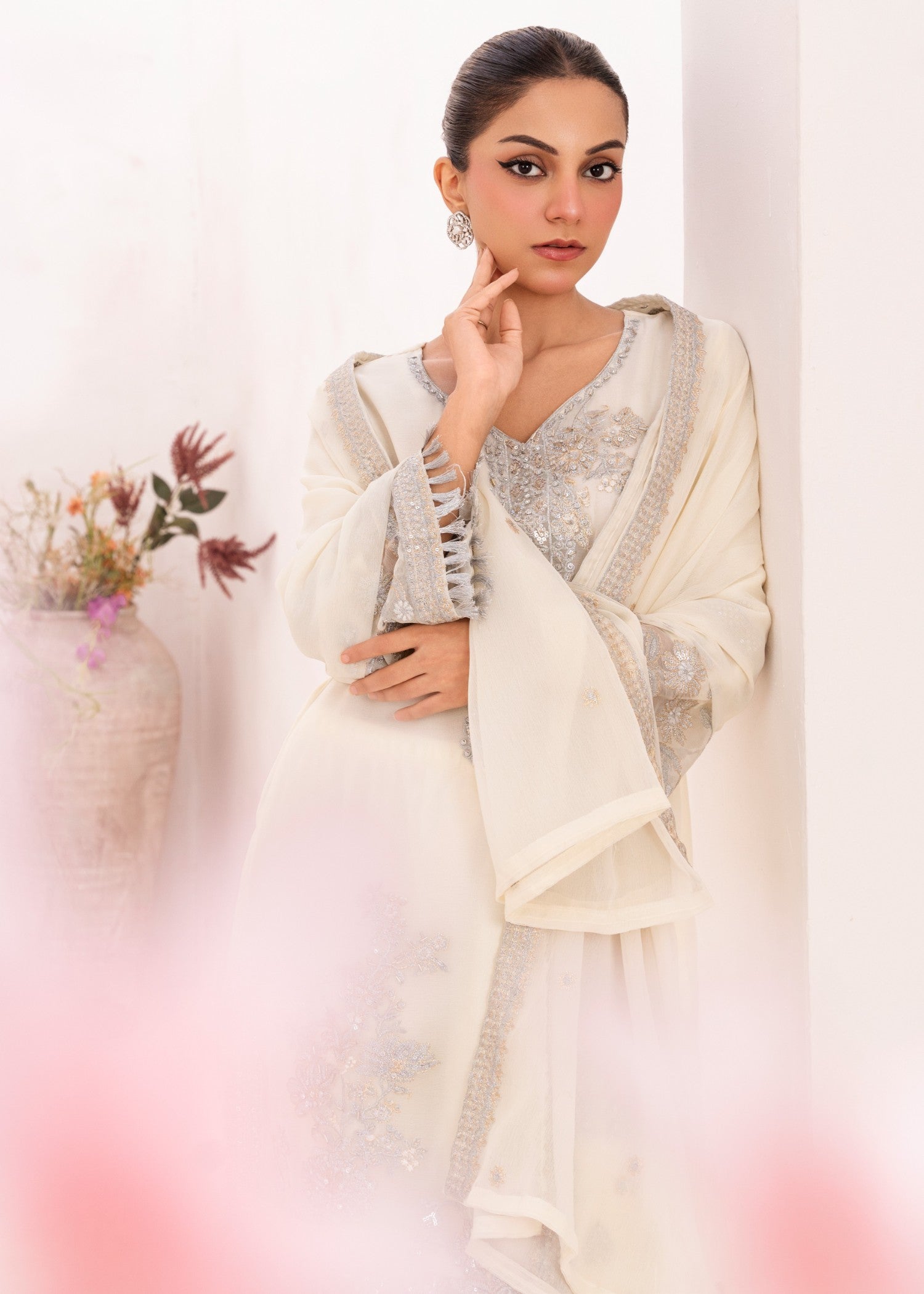 Four Season Boutique NOOR JAHAN CREAM Women 3pcs