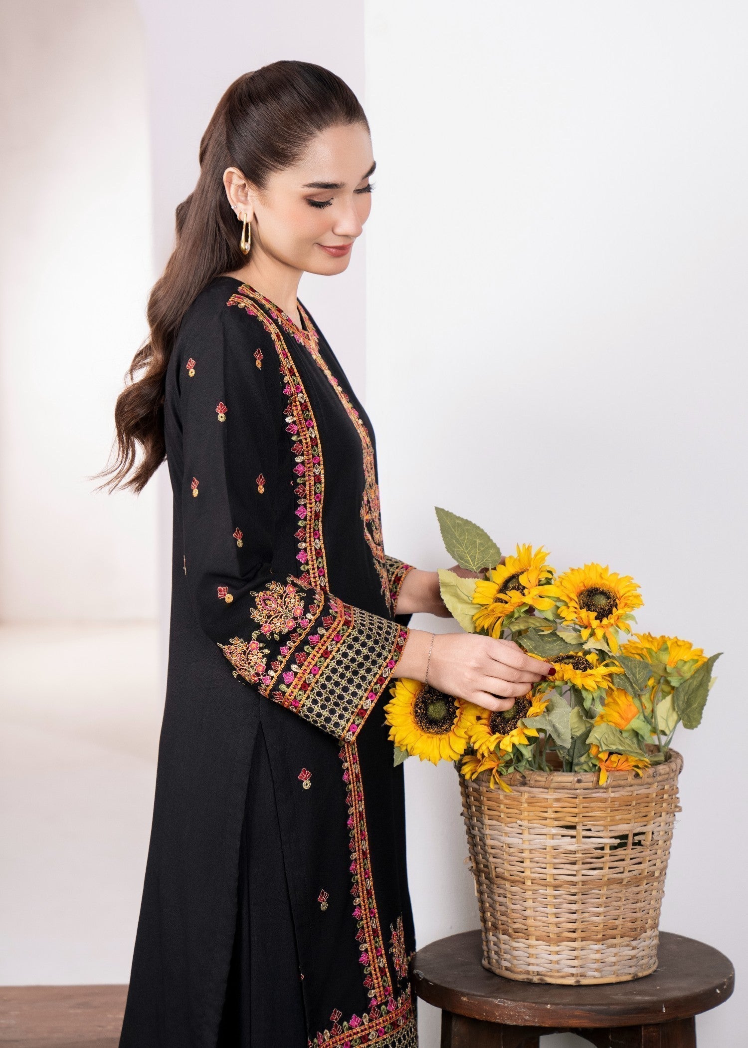 Sahibas By Mirza Dilruba Black Women 2pcs