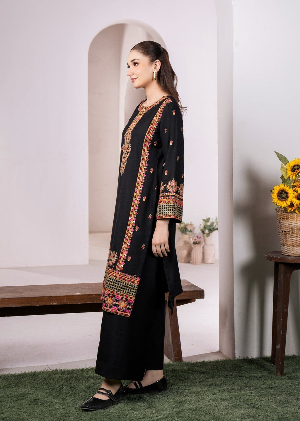 Sahibas By Mirza Dilruba Black Women 2pcs
