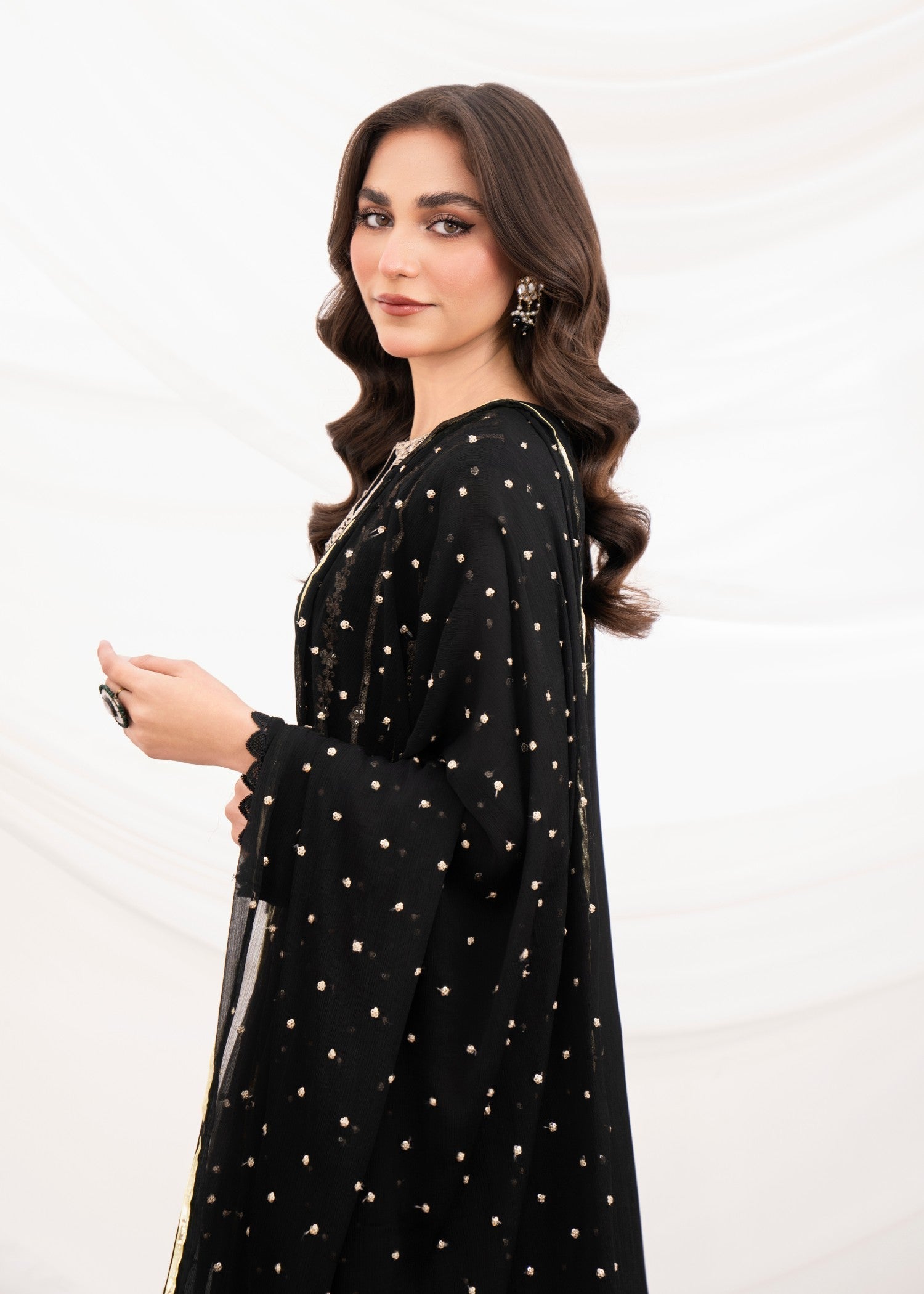 Agha Jaan Zarnish Women 3pcs