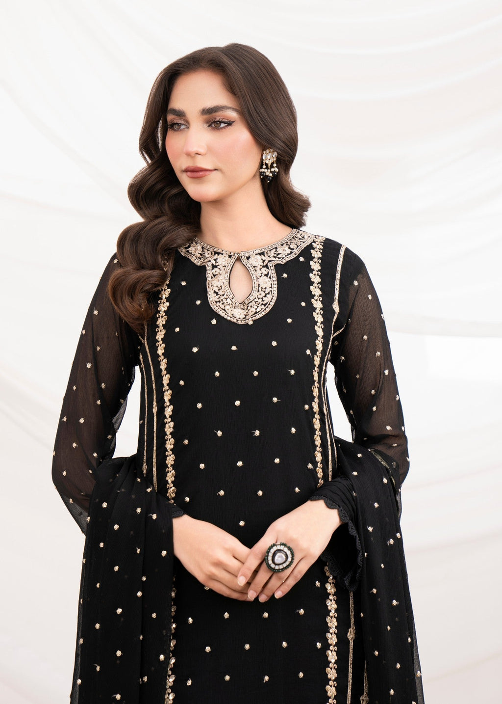 Agha Jaan Zarnish Women 3pcs