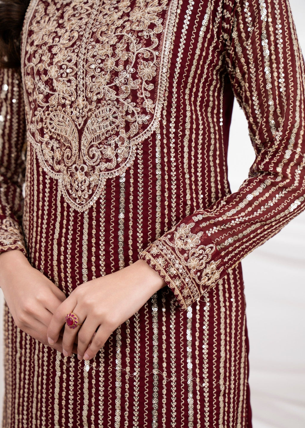 Agha Jaan Mahvish Women 3pcs