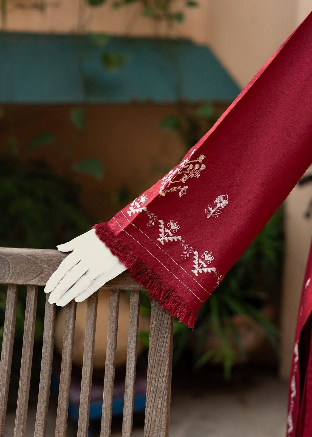 Zaira and Mahnoor Kanwal Red Women 3pcs