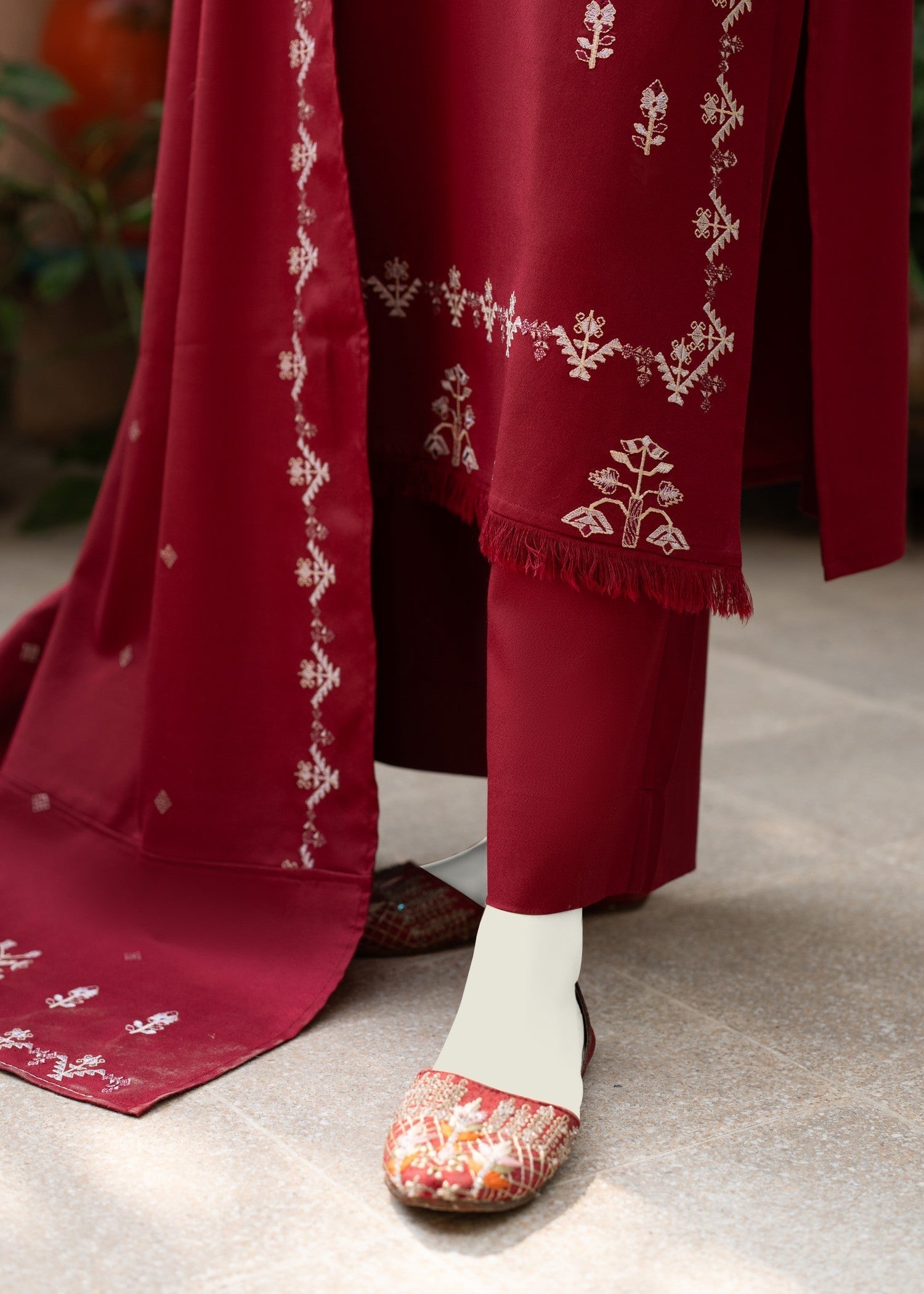 Zaira and Mahnoor Kanwal Red Women 3pcs