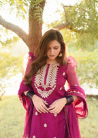 Amna Ismail PATILA DRESS PINK / WHITE SHALWAR KAMEEZ Women 3pcs