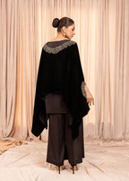 Stitch Vibes Aylin Whisper Shawl Shirt Women 1pcs